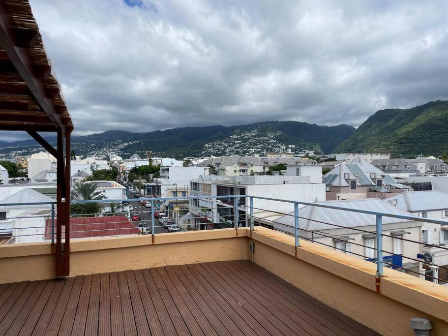Rare ! Spacieux T3 En Roof-Top Au Barachois - 2 Ch Climatisees - 6 Couchages - Proche Aeroport Saint-Denis Exterior photo